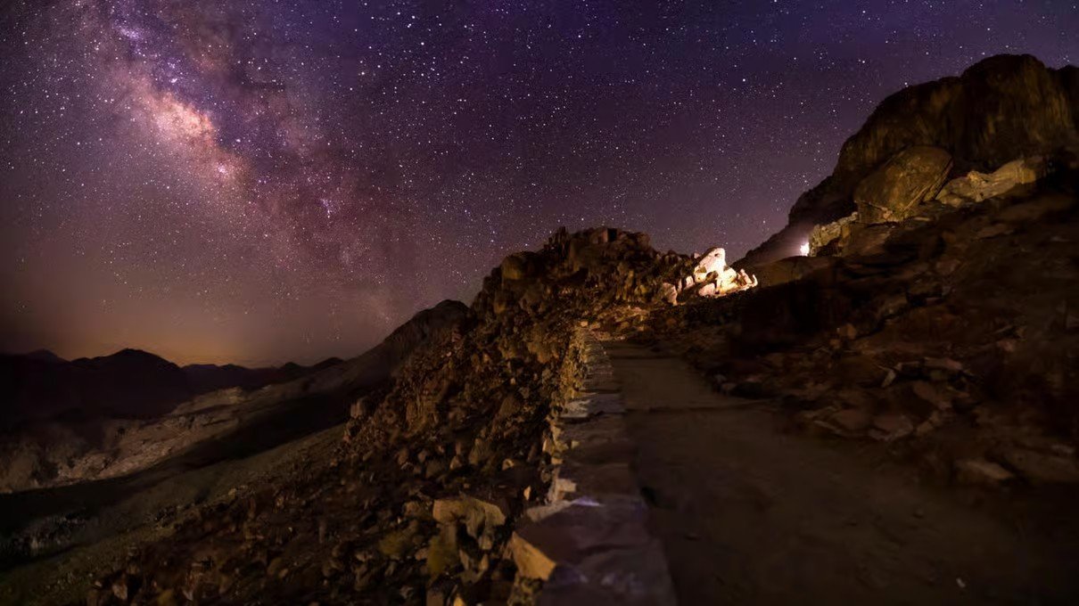 Mount Moses sunrise tour from Sharm El Sheikh with Sinai Mountains and Saint Catherine Monastery